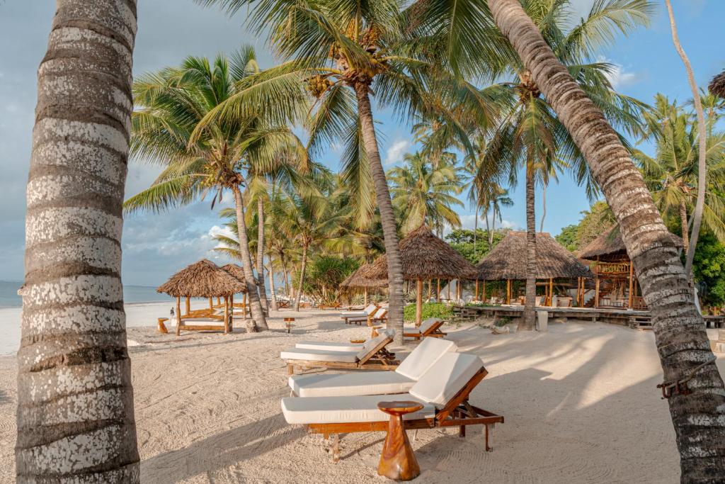 dal travel Waterlovers Beach Resort