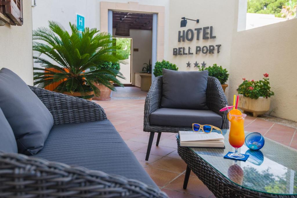 Bell Port