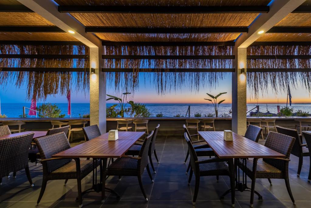 White City Beach Hotel - Adult Only (+16)