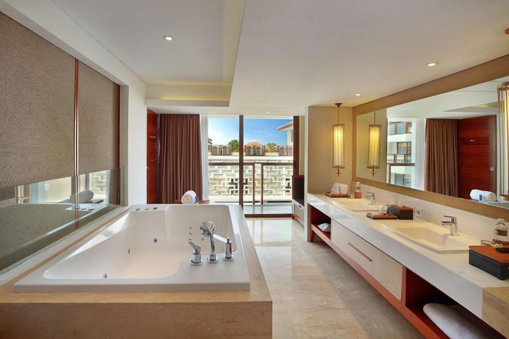 dal travel The Bandha Hotel & Suites