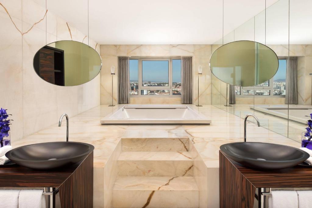 dal travel Sheraton Lisboa Hotel & Spa