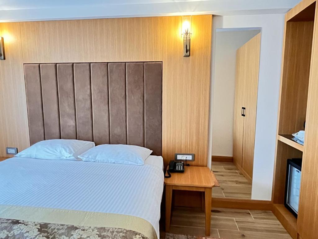 Aren Suites