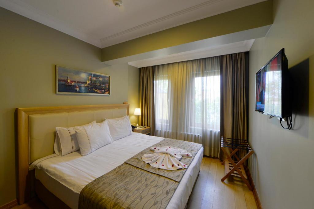 Agora Life Hotel