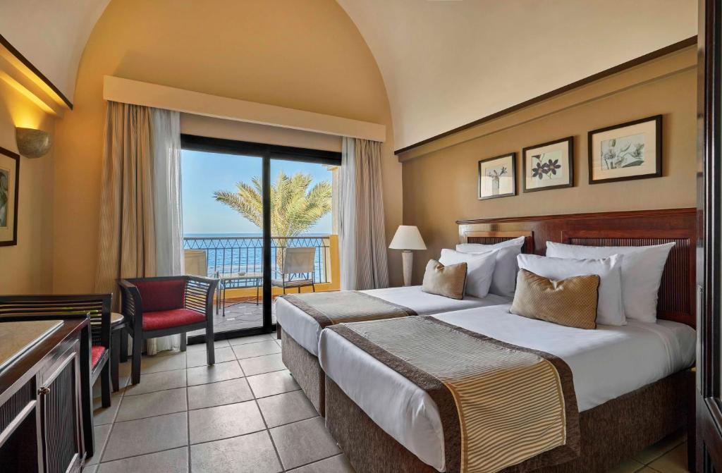 dal travel Jaz Lamaya Resort
