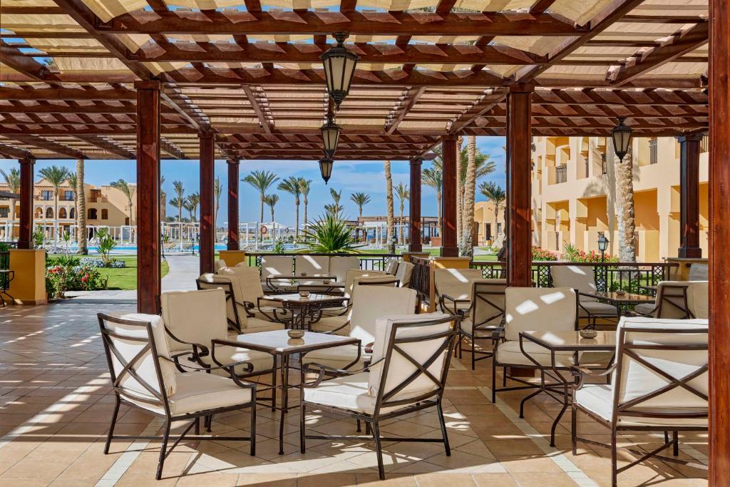 dal travel Jaz Lamaya Resort