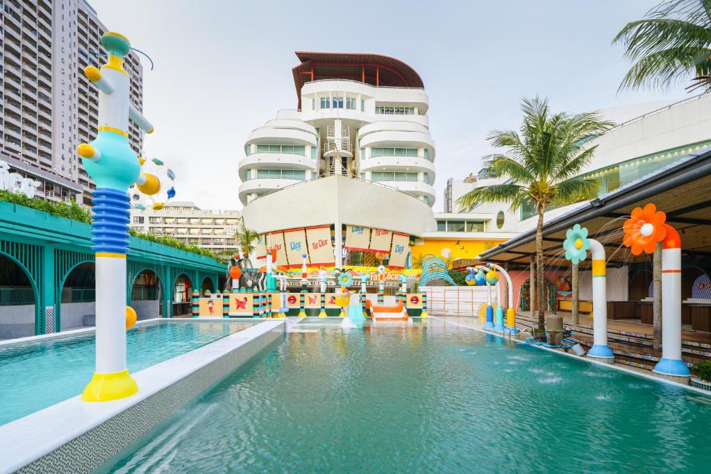 Hotel A-One The Royal Cruise Pattaya