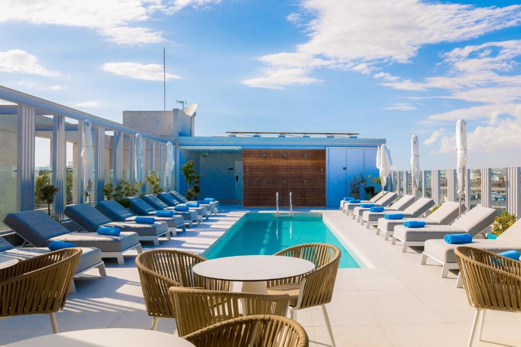 Indigo Larnaca - Adults Only, an IHG Hotel