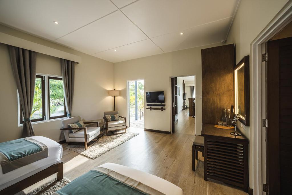 Kuredu Island Resort & Spa