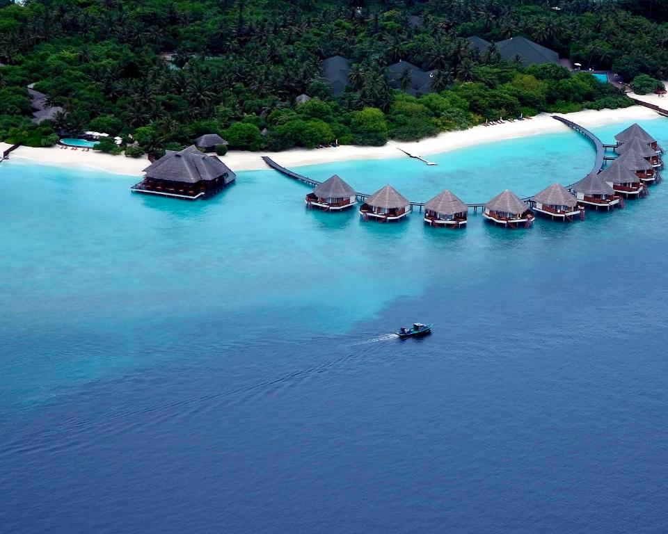 Adaaran Prestige Water Villas Resort