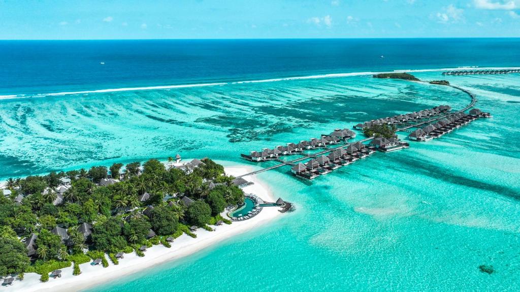 Four Seasons at Kuda Huraa Resort Maldives