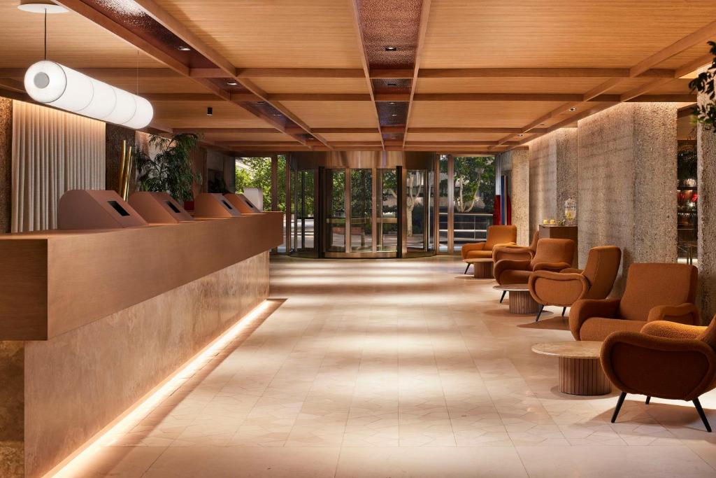 dal travel Hotel NH Collection Madrid Eurobuilding