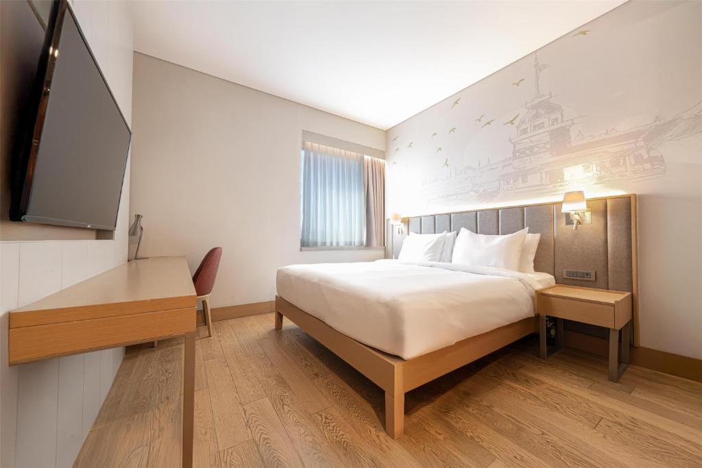 dal travel Radisson Hotel Istanbul Harbiye