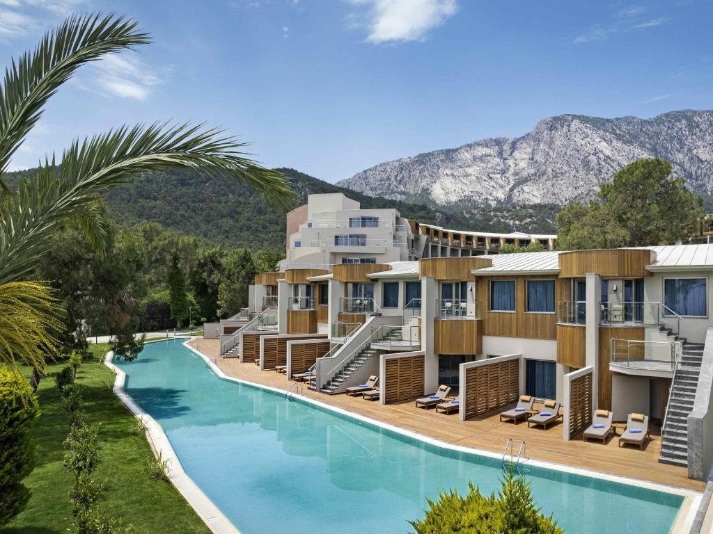 Rixos Sungate Resort