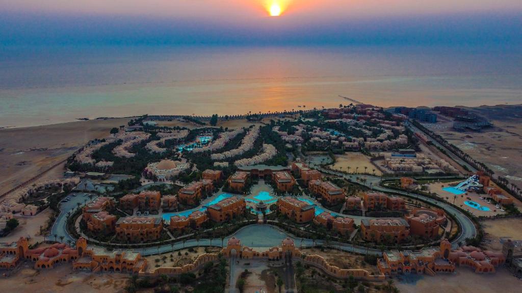 Dream Lagoon & Aqua Park Resort