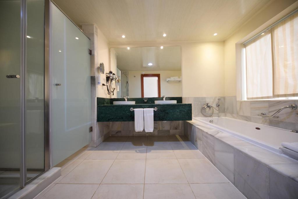 dal travel Bahia Principe Luxury Runaway Bay - Adults Only