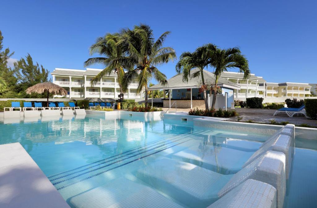 dal travel Grand Palladium Lady Hamilton Resort and Spa