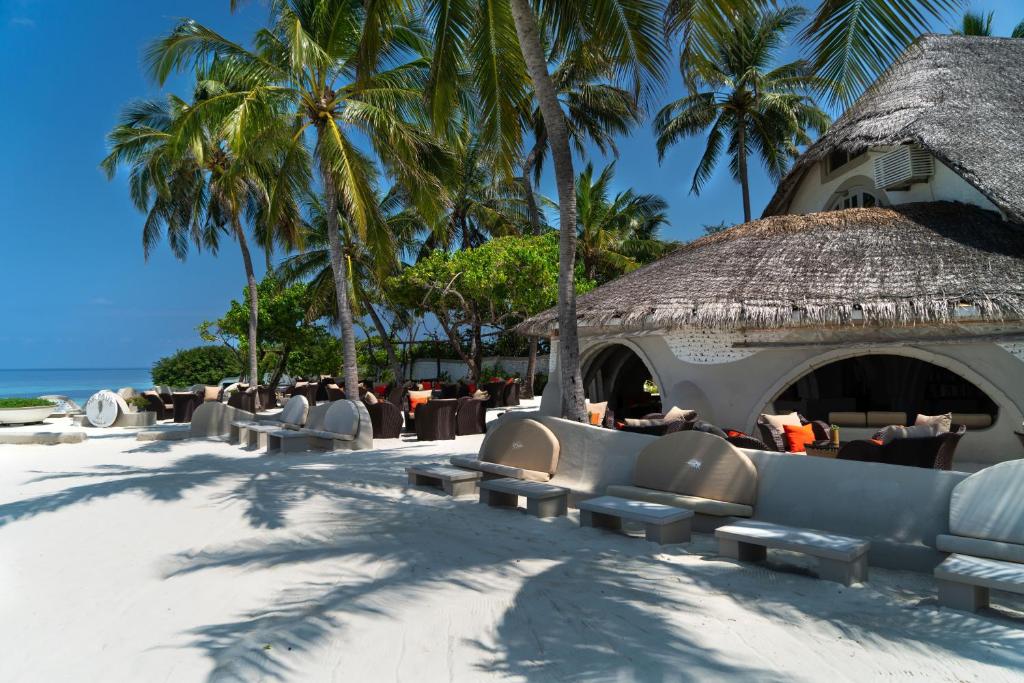 Nika Island Resort & Spa