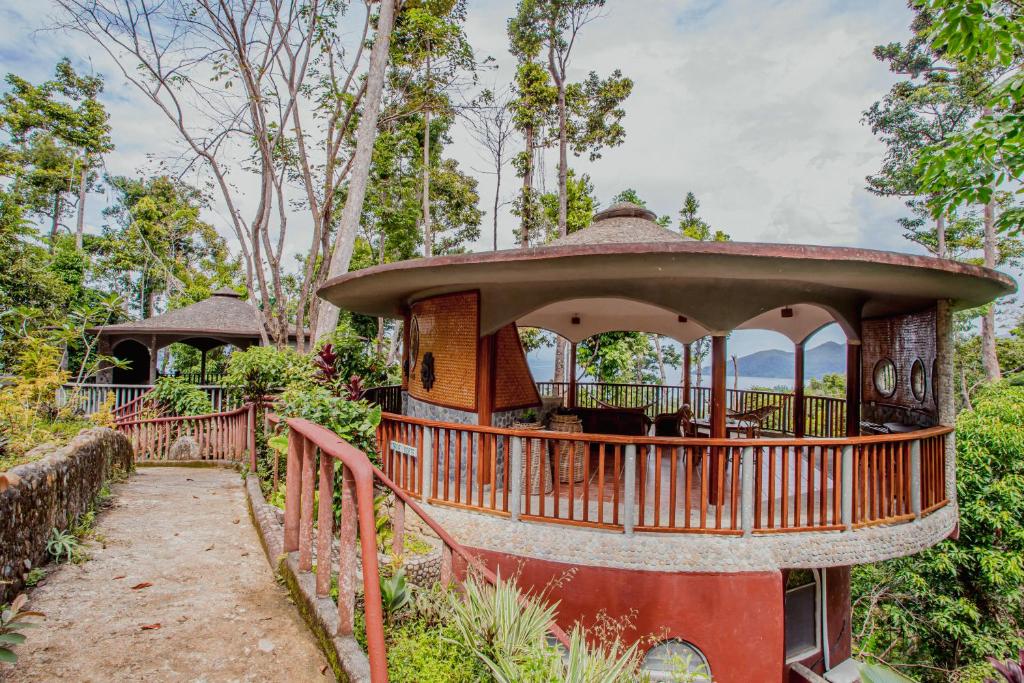 Hotel Atremaru Jungle Retreat