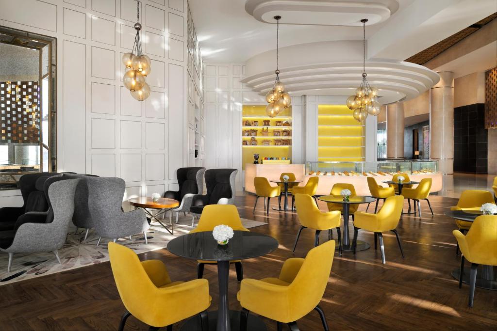 Hotel InterContinental Dubai Festival City by IHG