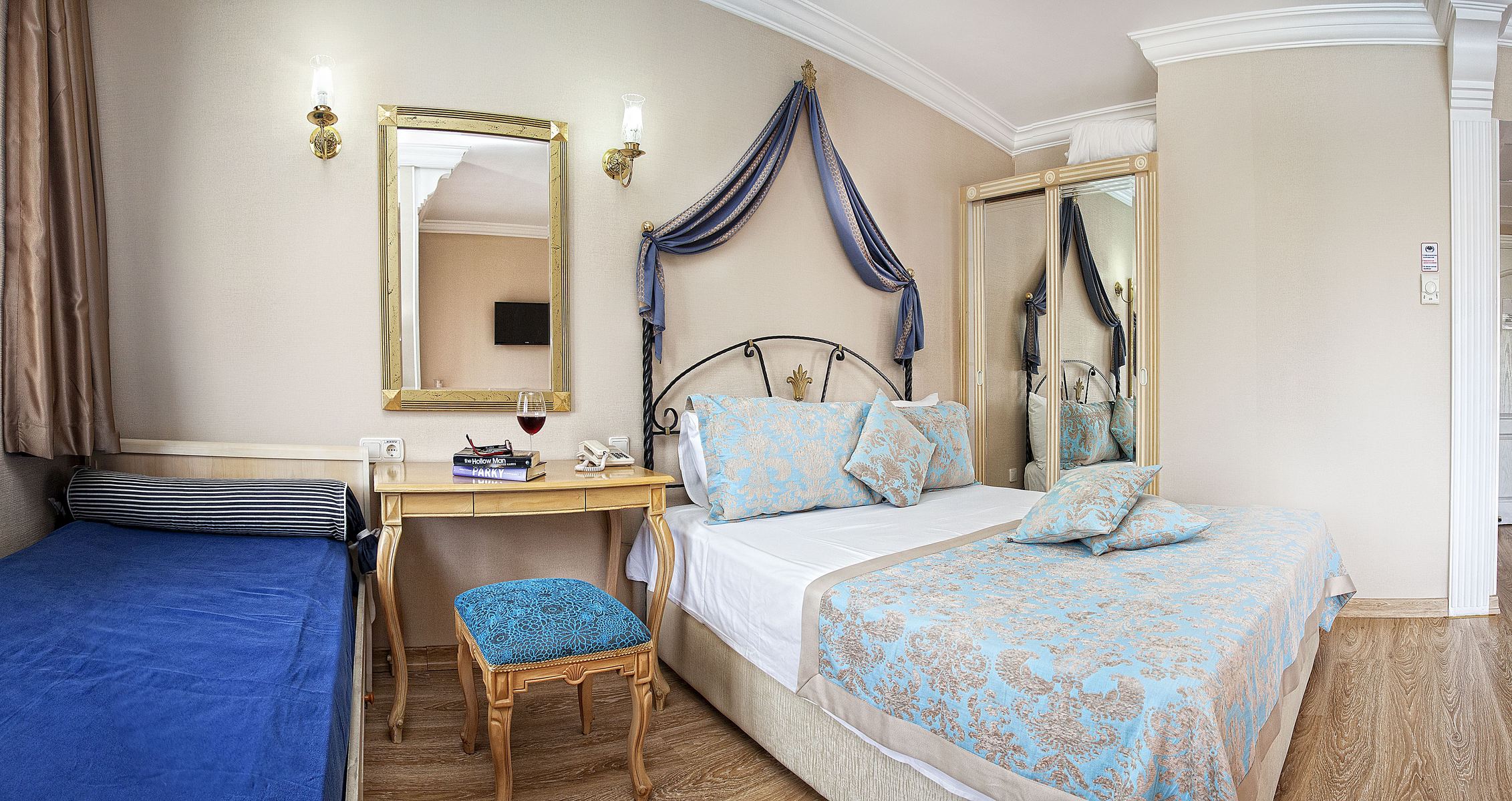 Pasha's Princess Hotel