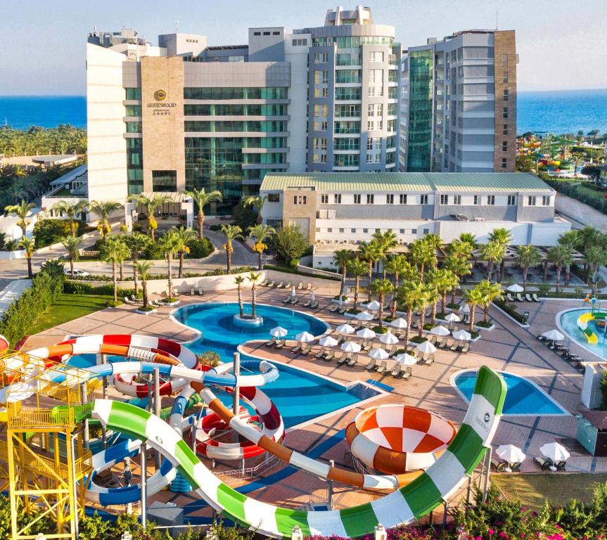 Sherwood Exclusive Lara (ex Sherwood Breezes)