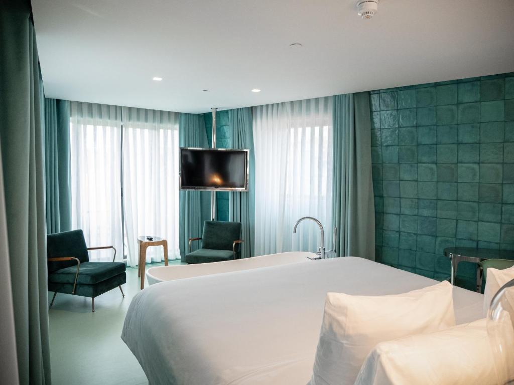 dal travel WC by The Beautique Hotels