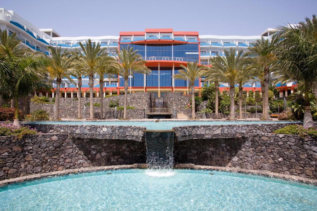 R2 Pajara Beach Hotel & Spa