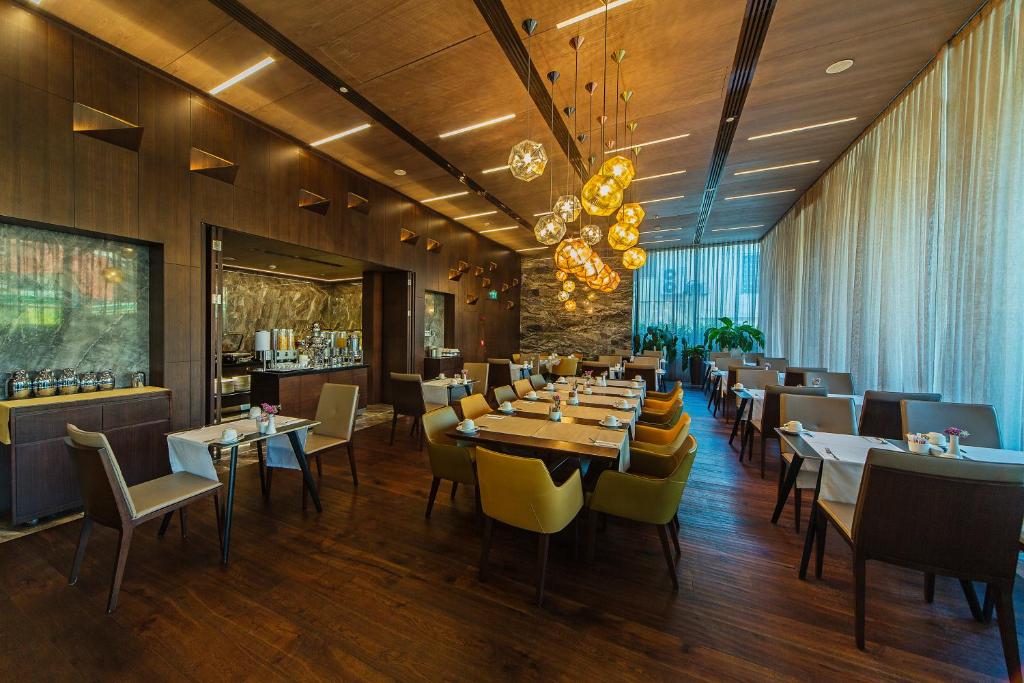 dal travel Hotel Naz City