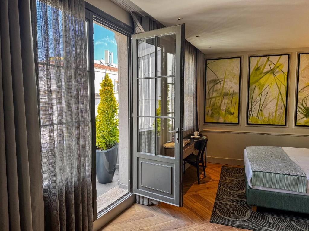 dal travel The Wings Hotels Pera