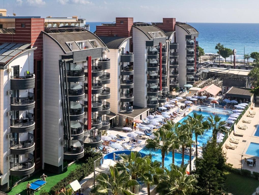 Hotel Grand Uysal Beach And Spa