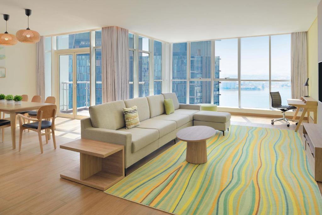 dal travel Hotel Element City Center Doha