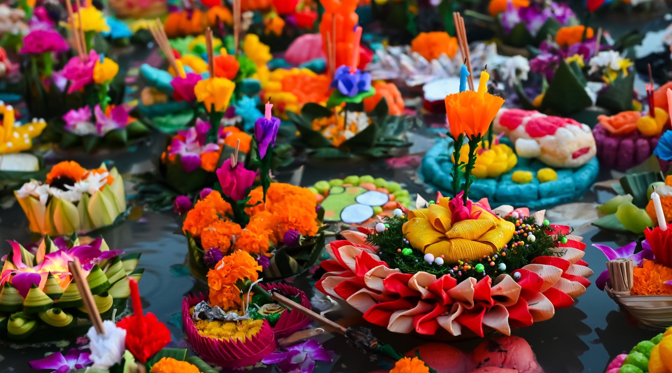 Circuit Nordul Thailandei si plaja Phuket - Festivalul Loy Krathong