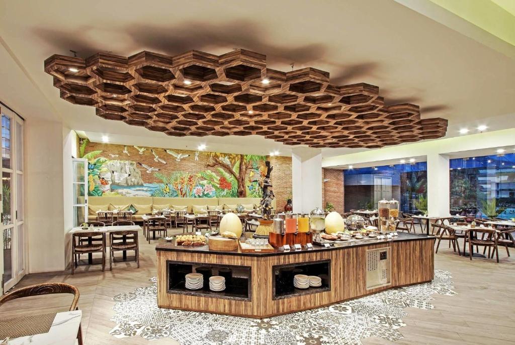 dal travel Hotel Wyndham Garden Kuta Beach