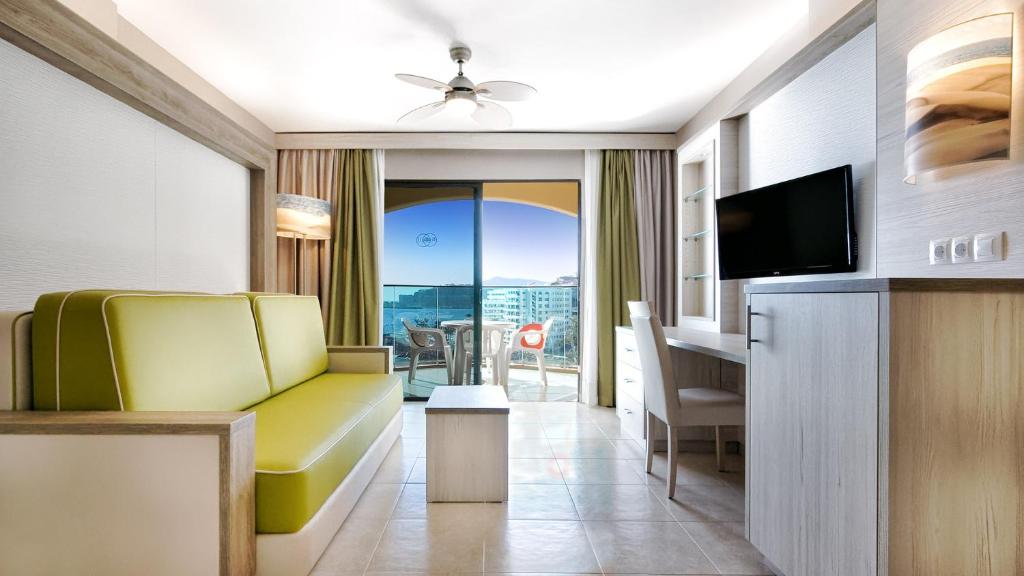 dal travel Hotel Bull Dorado Beach & Spa