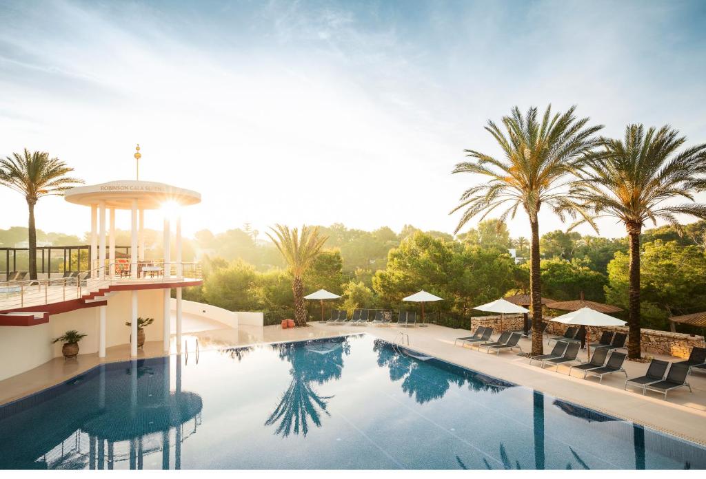 ROBINSON Cala Serena Resort
