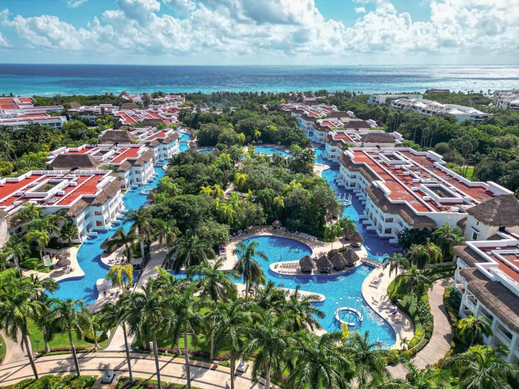 Hotel Grand Riviera Princess