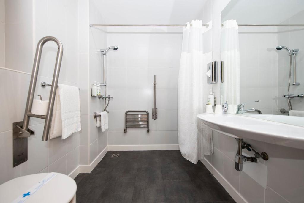 dal travel Holiday Inn Express Barcelona City 22