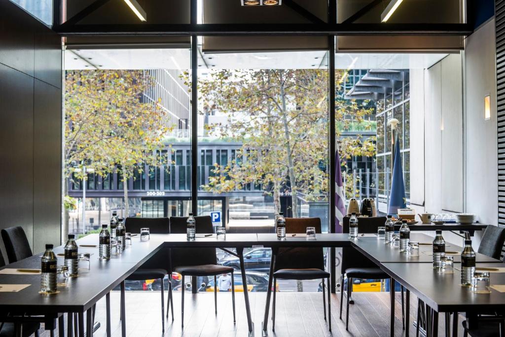 dal travel Holiday Inn Express Barcelona City 22