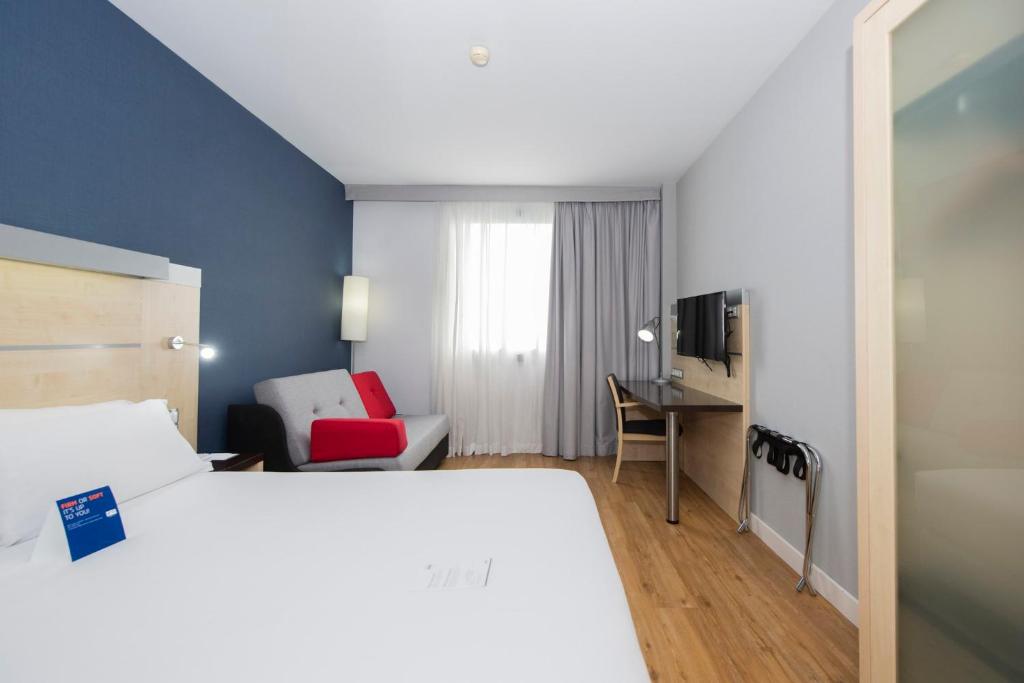 dal travel Holiday Inn Express Barcelona City 22