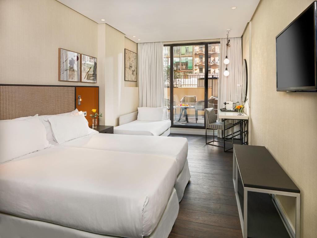 dal travel Hotel H10 Art Gallery