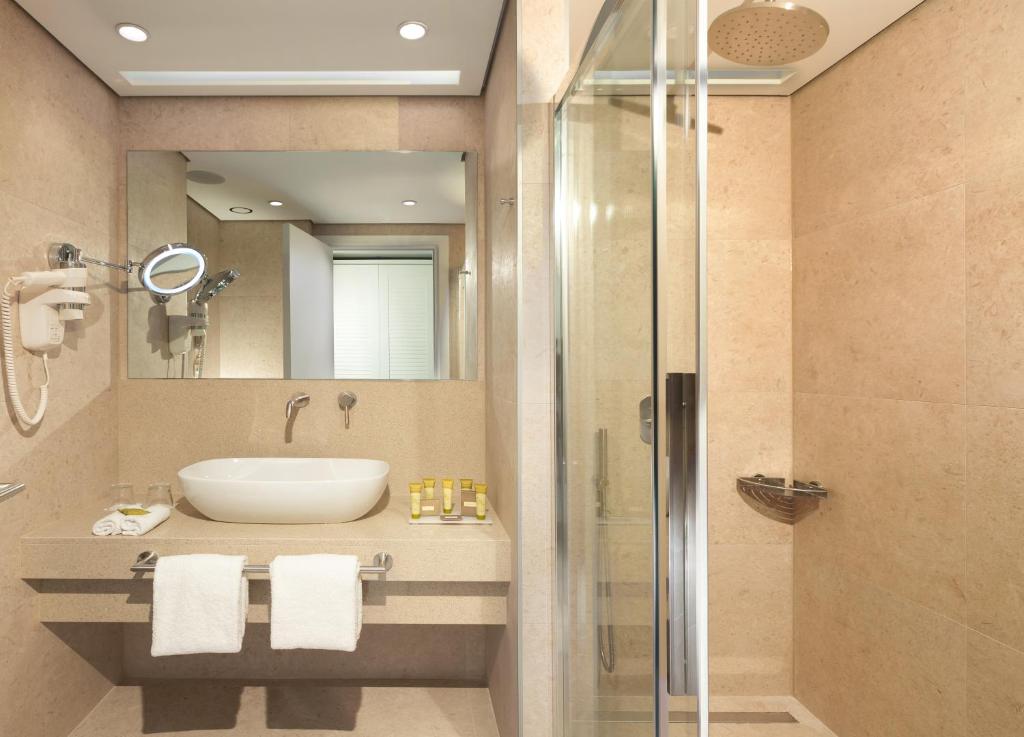 dal travel Hotel Blue Lagoon Queen