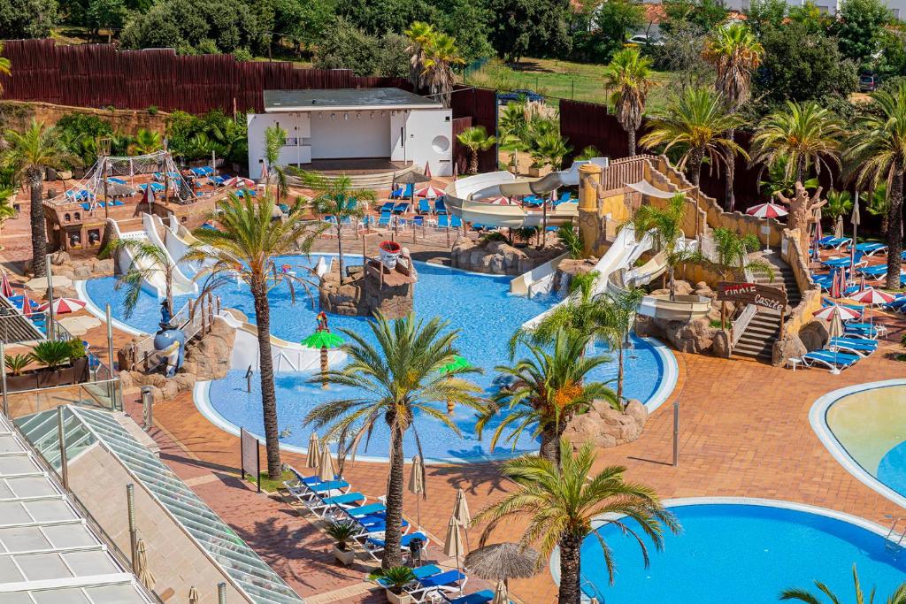 dal travel Costa Encantada Resort & Suites