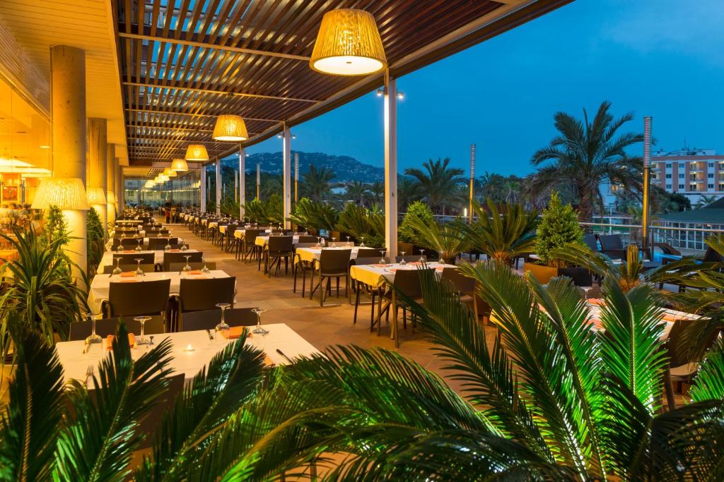dal travel Costa Encantada Resort & Suites