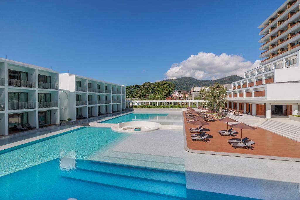 Hotel Patong Beach