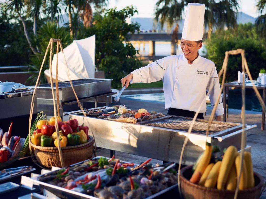 dal travel Grand Mercure Danang
