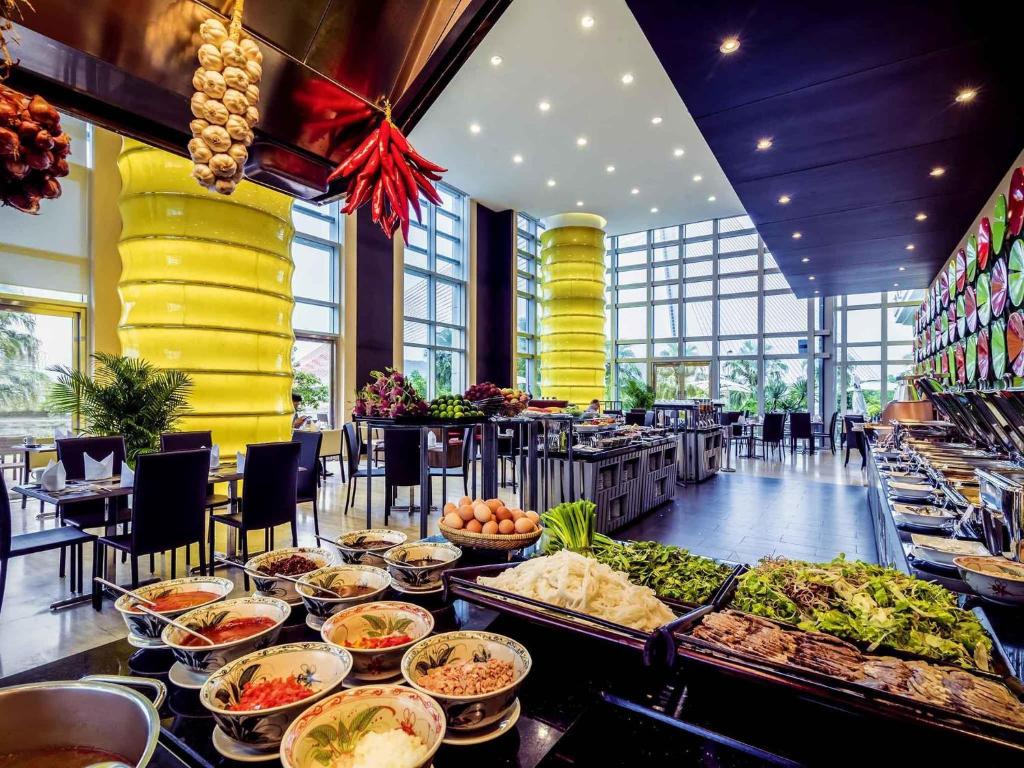 dal travel Grand Mercure Danang
