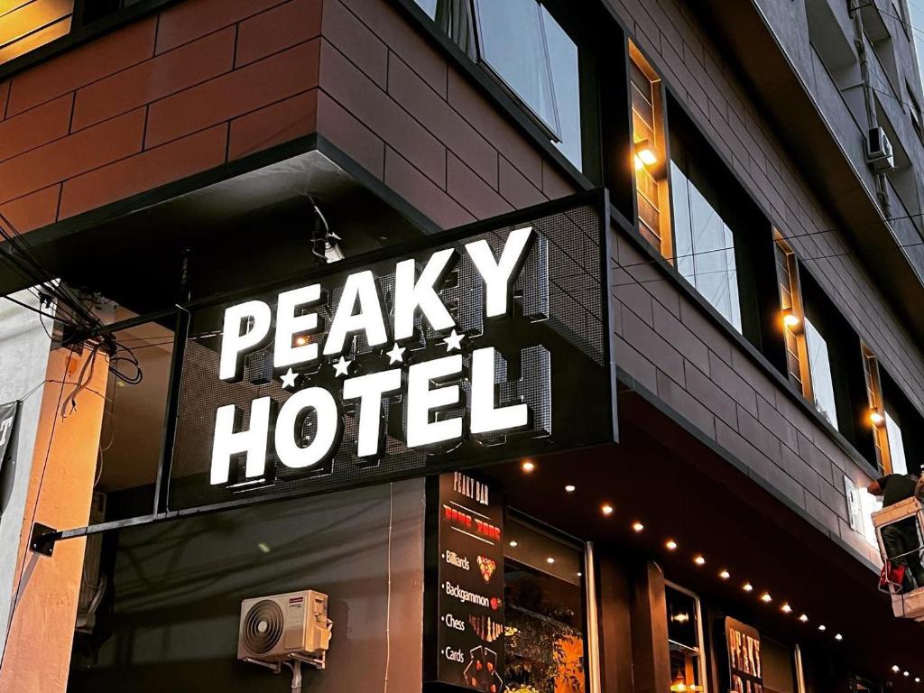 Hotel Peaky