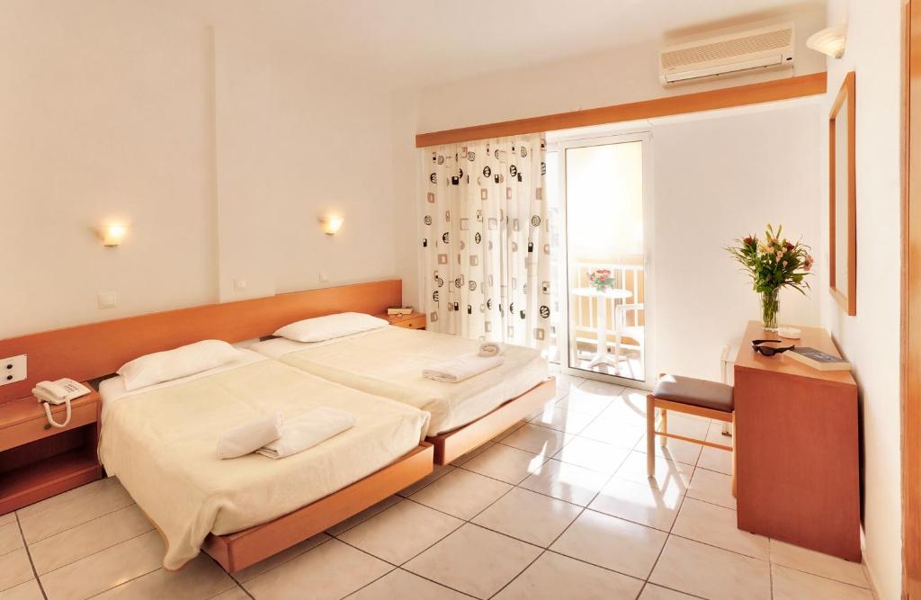 dal travel Hotel Carina