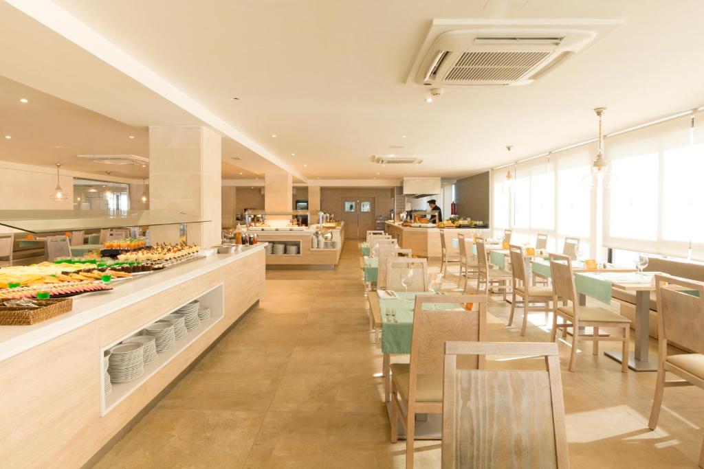 dal travel Hotel HSM Regana