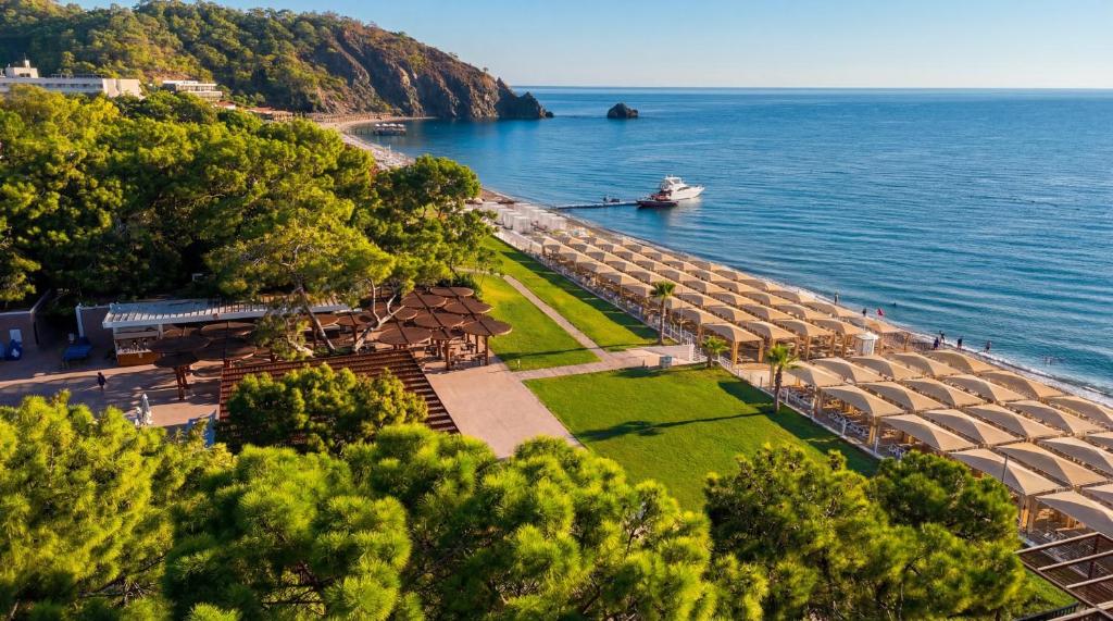 Hotel Rai Foresta Tekirova & SPA